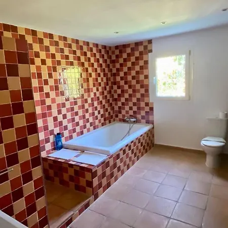 Los Arcos, Costa Brava: Total Privacy, Nature And Sea Views *