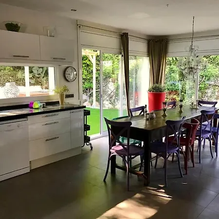 Villa Los Arcos, Costa Brava: Total Privacy, Nature And Sea Views
