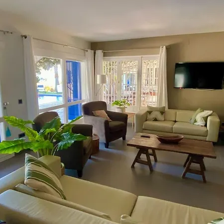 Vila Los Arcos, Costa Brava: Total Privacy, Nature And Sea Views *